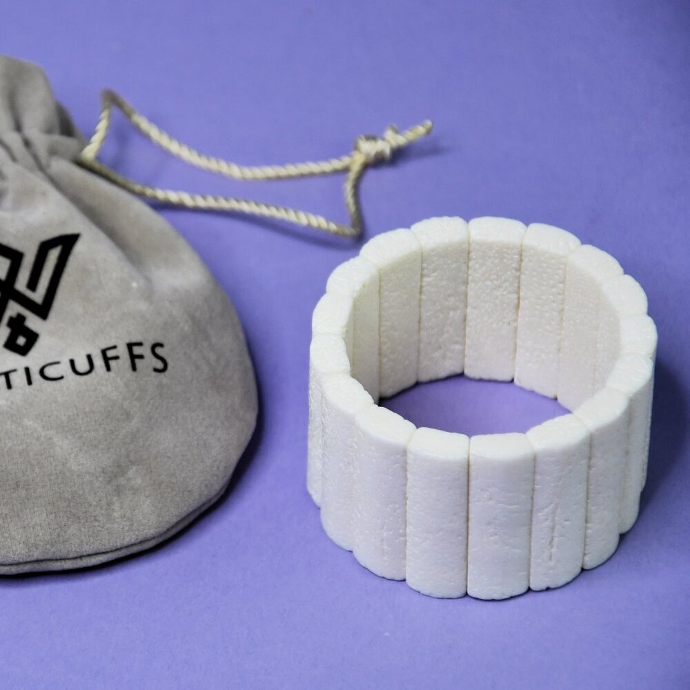 NWOT - Wristicuffs Tropical White Coral Stretch Cuff Bracelet FOR LARGE WRISTS